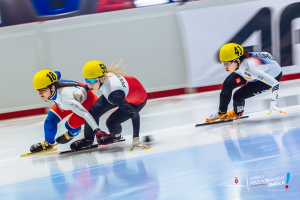 Koreańczycy zdominowali Mistrzostwa Świata Juniorów w Arenie Lodowej [ZDJĘCIA]