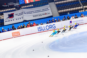 Koreańczycy zdominowali Mistrzostwa Świata Juniorów w Arenie Lodowej [ZDJĘCIA]