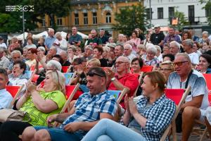 Urwali się z wesela i.. dali koncert